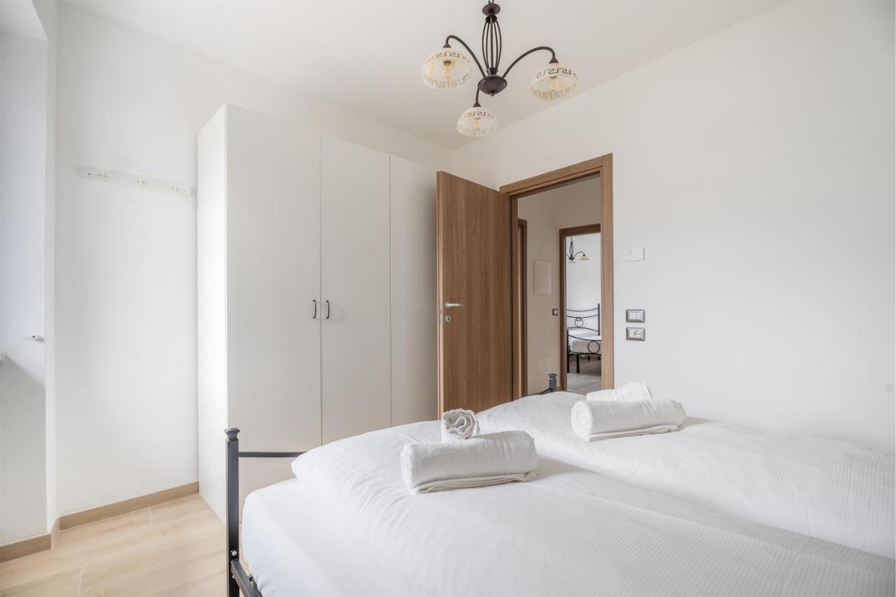Ferienwohnung Casa Stefano Riva del Garda Exterior foto